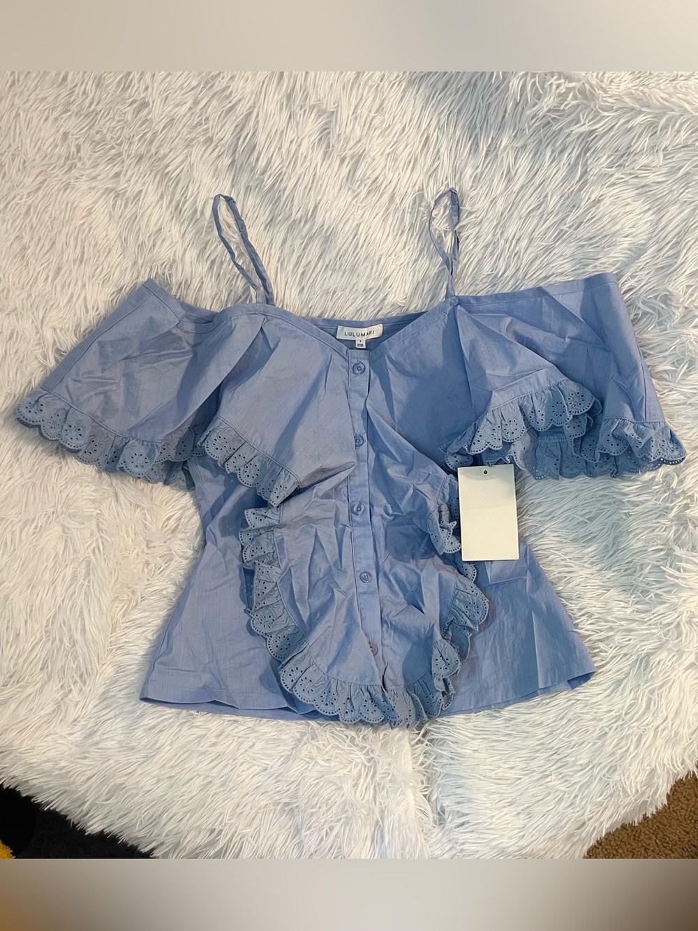 Eyelet ruffle buttons down cold shoulder top